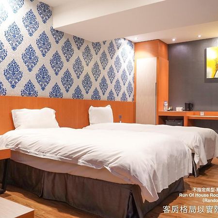 טאיצ'ונג Talmud Hotel Yizhong מראה חיצוני תמונה