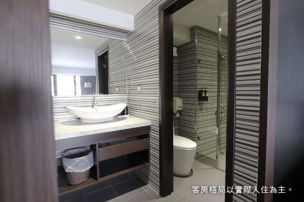 טאיצ'ונג Talmud Hotel Yizhong מראה חיצוני תמונה